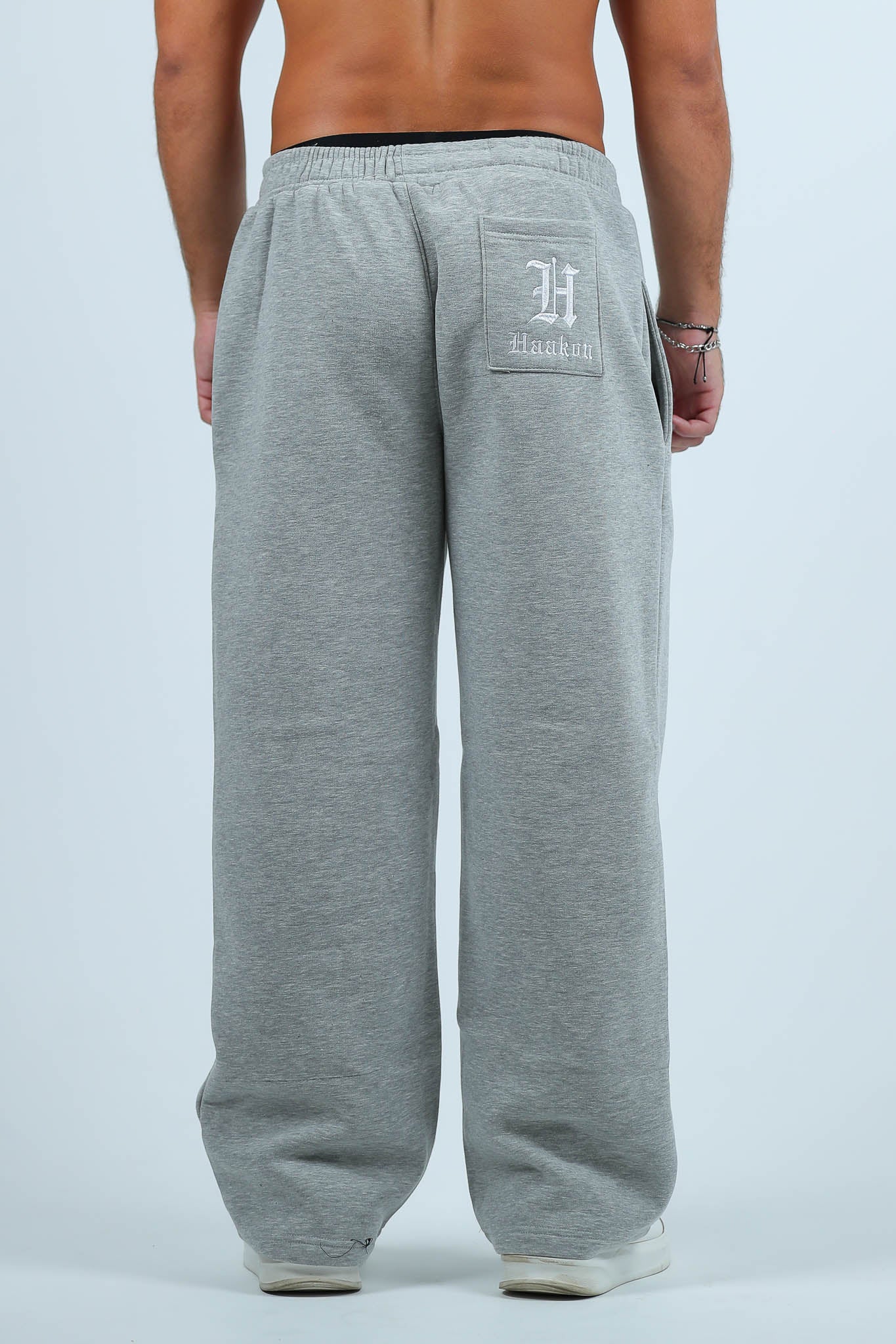 Haakon Gothic SweatPants